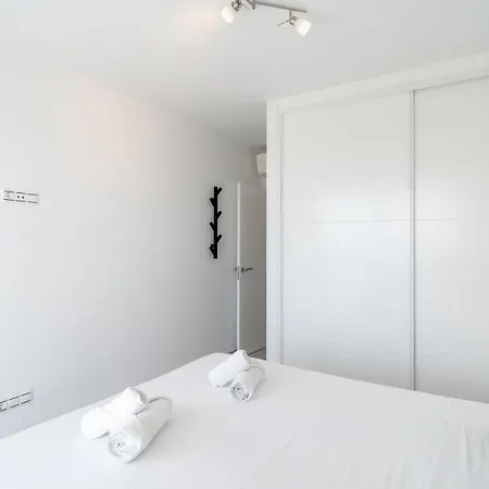 Luxuria Private Pool Vila *