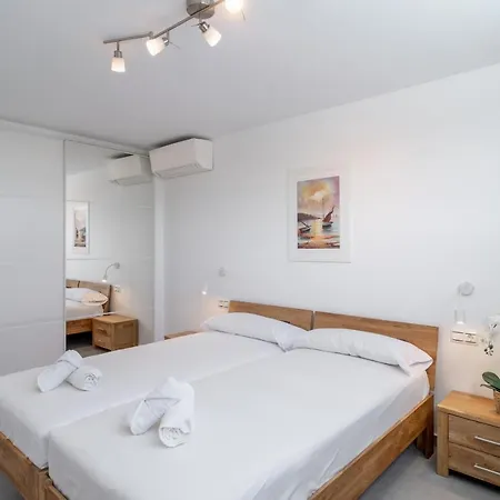 Luxuria Private Pool فيلة نيرخا