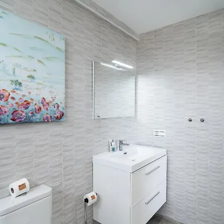 فيلة Luxuria Private Pool *